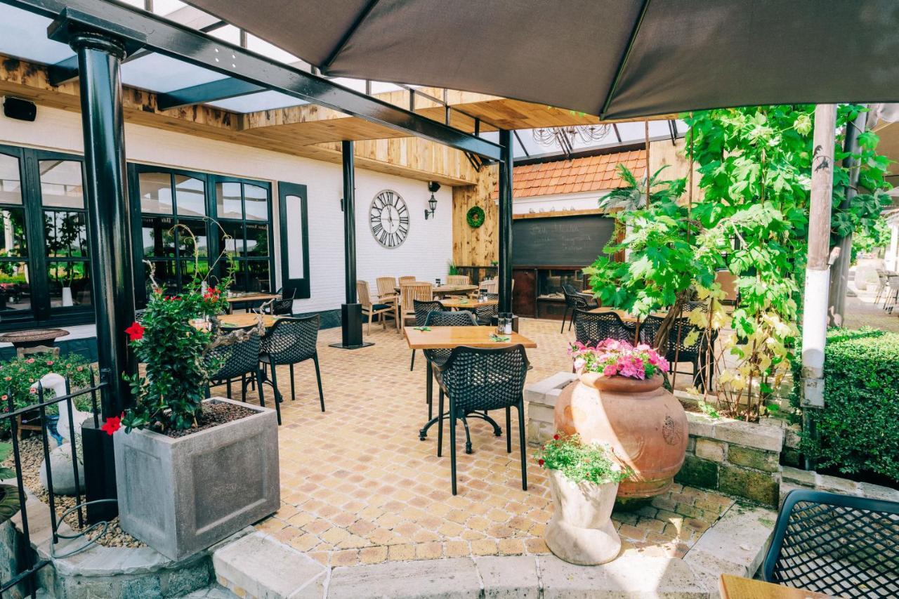 Hotel De Kalvaar ニノーヴェ エクステリア 写真